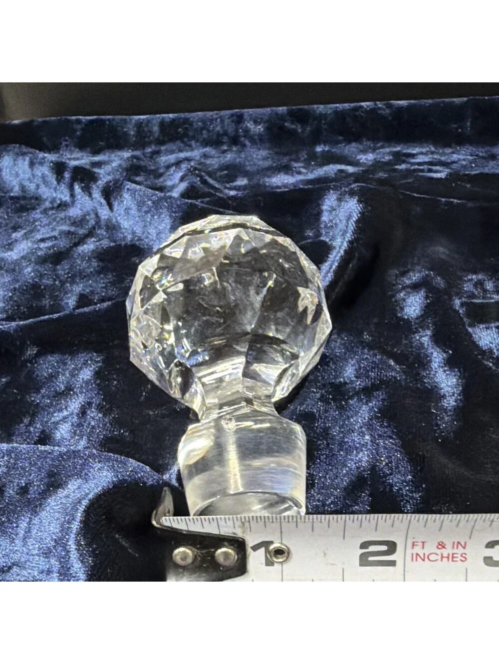 N/A faceted clear